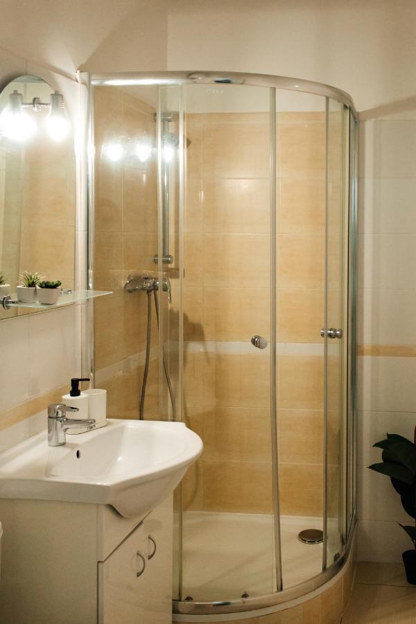 Savor Apartment ปราก ภายนอก รูปภาพ