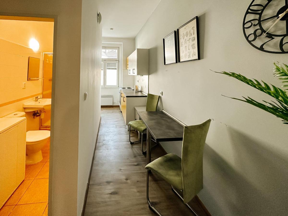 Savor Apartment ปราก ภายนอก รูปภาพ